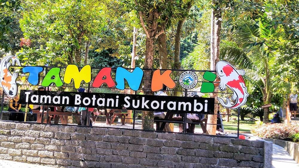 Wisata Edukatif di Taman Botani Sukorambi: Perjalanan Nyaman dari Surabaya ke Jember
